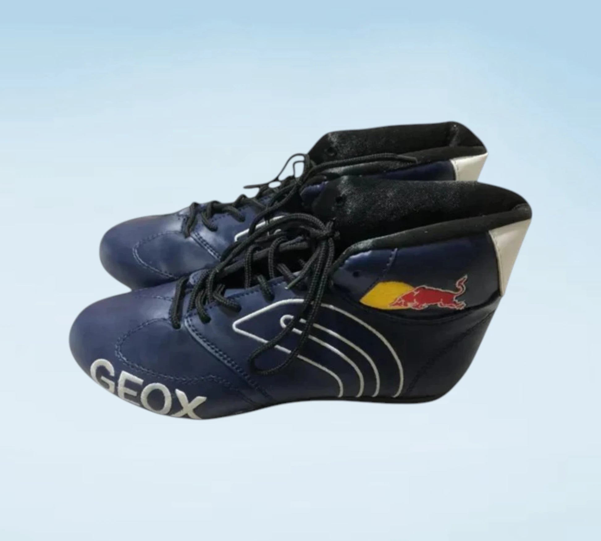 2012 Red Bull Racing Geox Driver Shoes – F1 Replica Edition
Red Bull Geox F1 Team Racing Shoes 2012